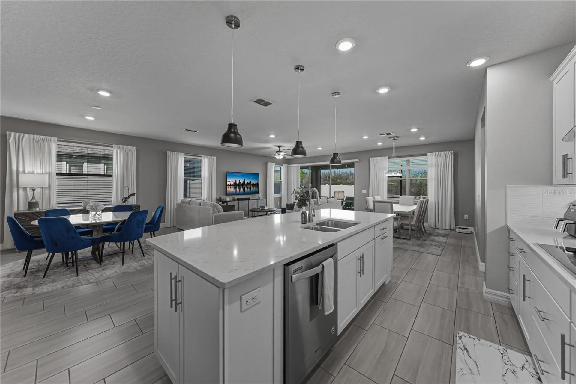 7430 Pool Compass Loop Wesley Chapel FL 33545
