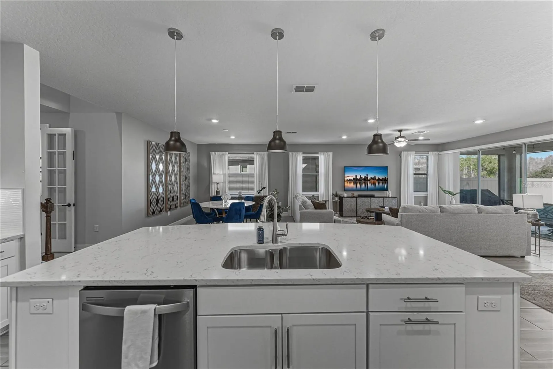 7430 Pool Compass Loop Wesley Chapel FL 33545