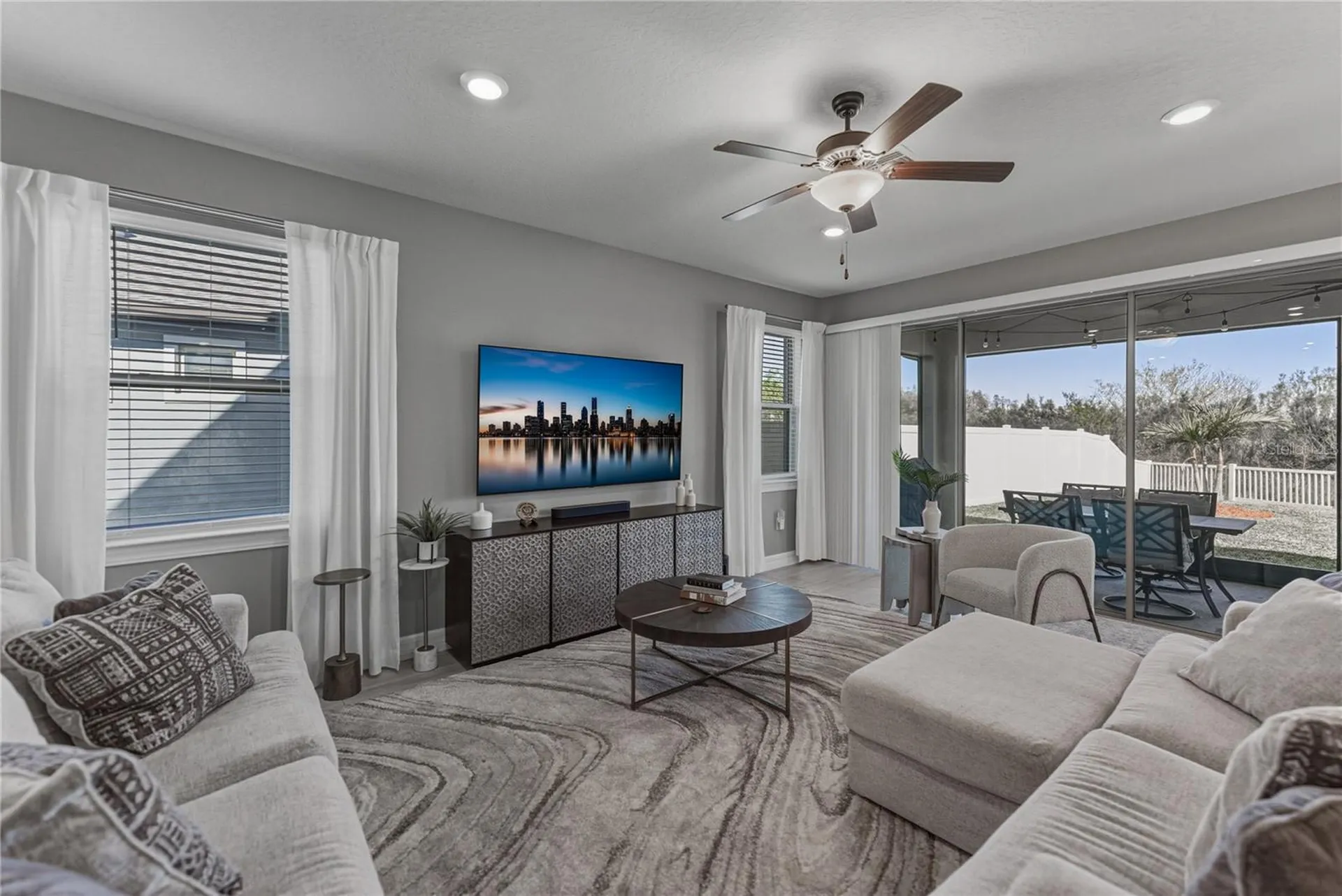 7430 Pool Compass Loop Wesley Chapel FL 33545