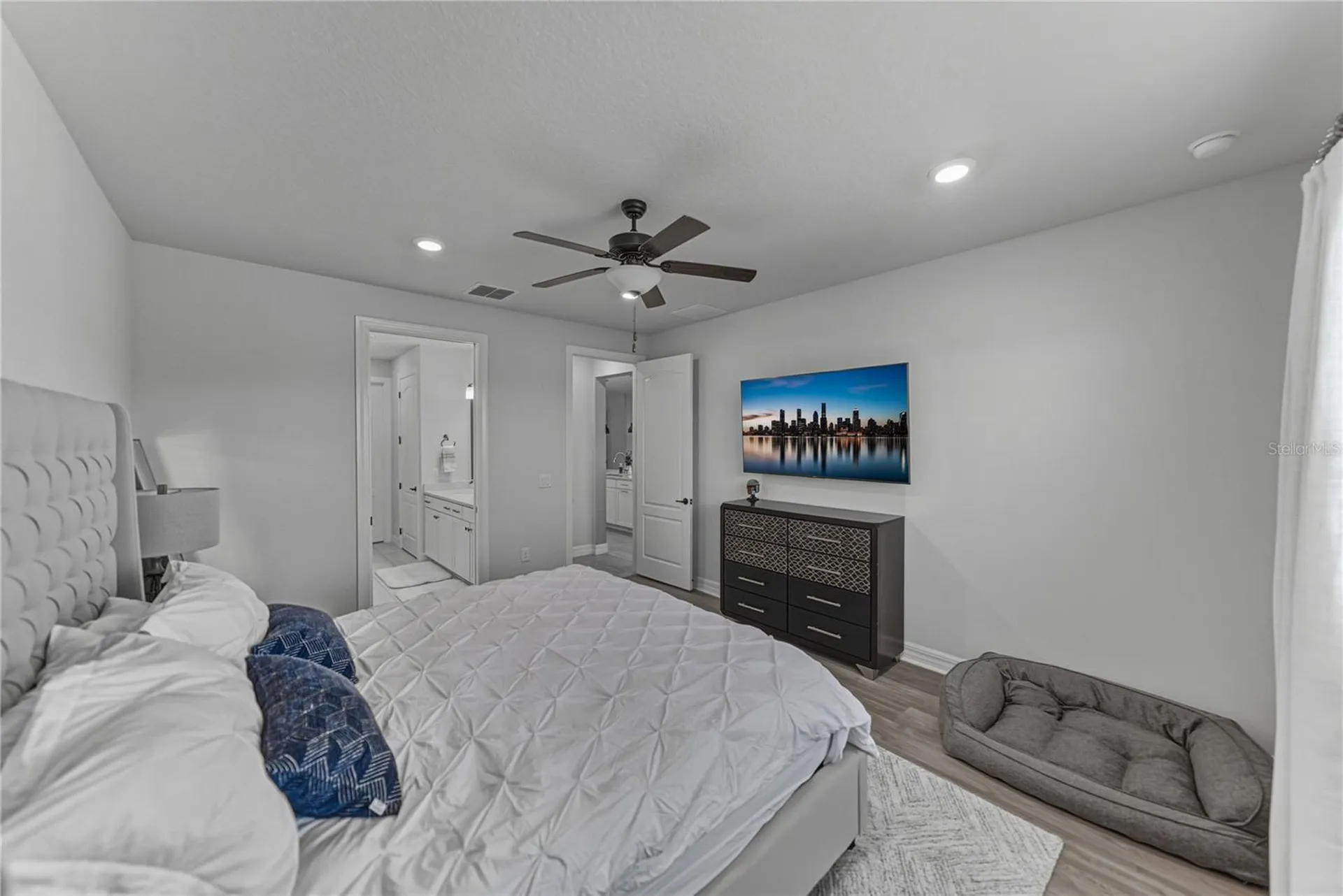 7430 Pool Compass Loop Wesley Chapel FL 33545