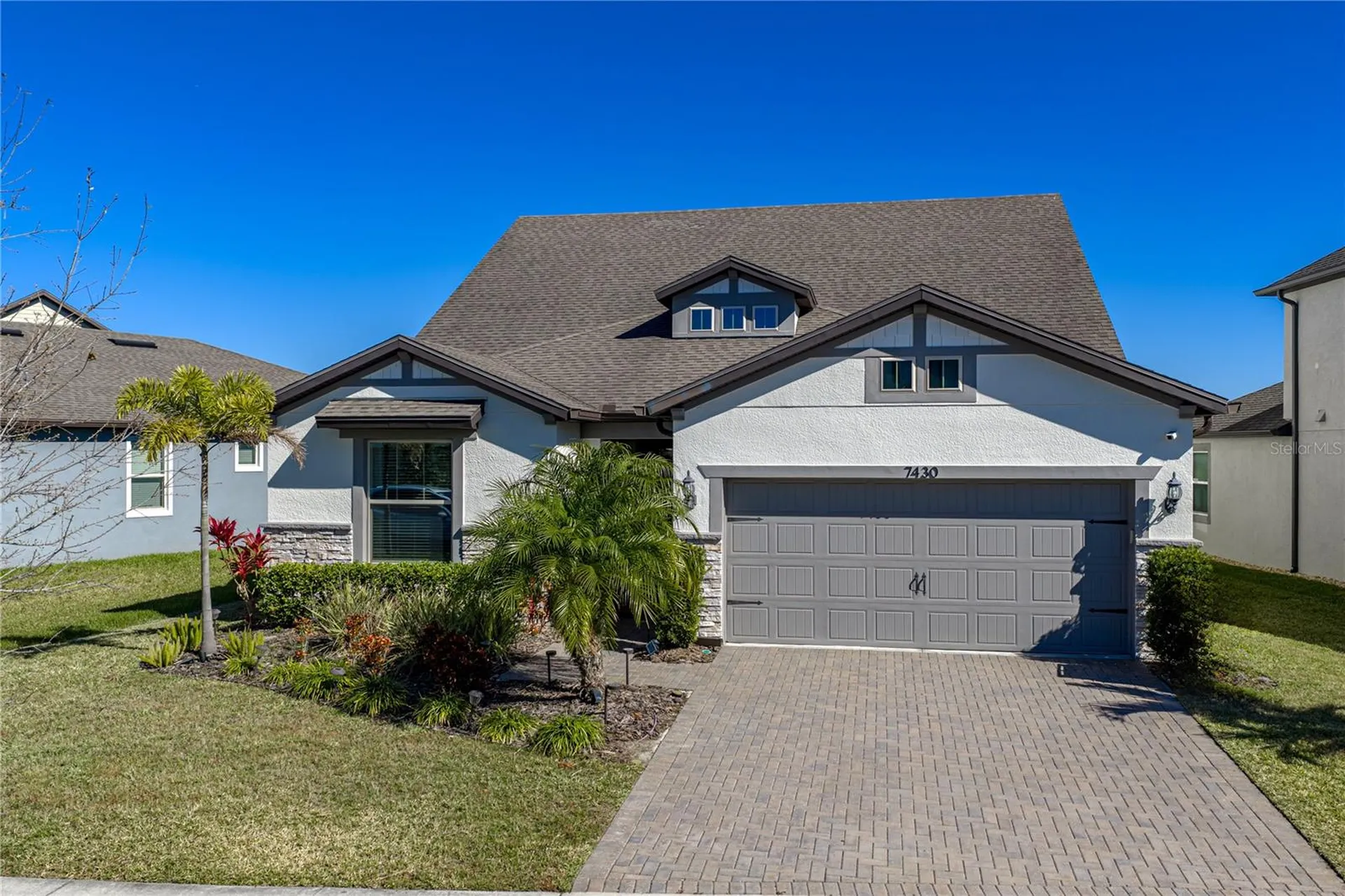7430 Pool Compass Loop Wesley Chapel FL 33545