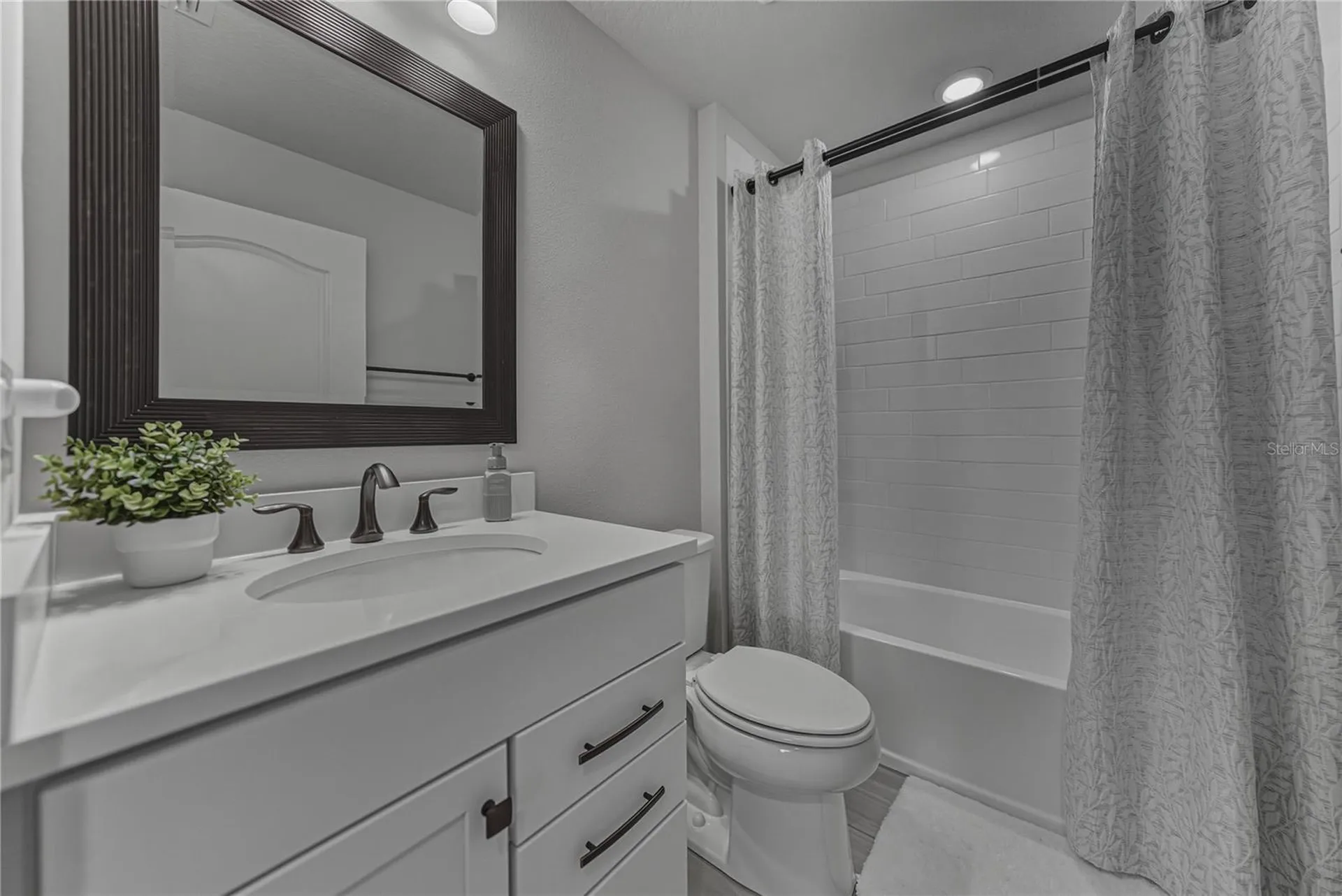 7430 Pool Compass Loop Wesley Chapel FL 33545