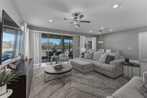 7430 Pool Compass Loop Wesley Chapel FL 33545