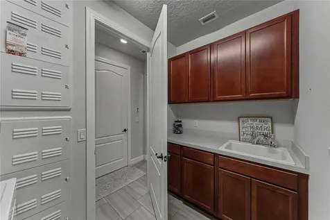 7430 Pool Compass Loop Wesley Chapel FL 33545