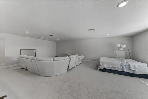 7430 Pool Compass Loop Wesley Chapel FL 33545