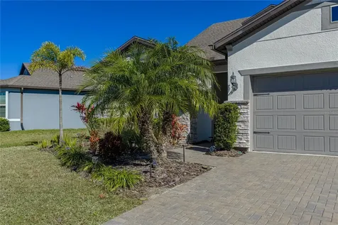 7430 Pool Compass Loop Wesley Chapel FL 33545