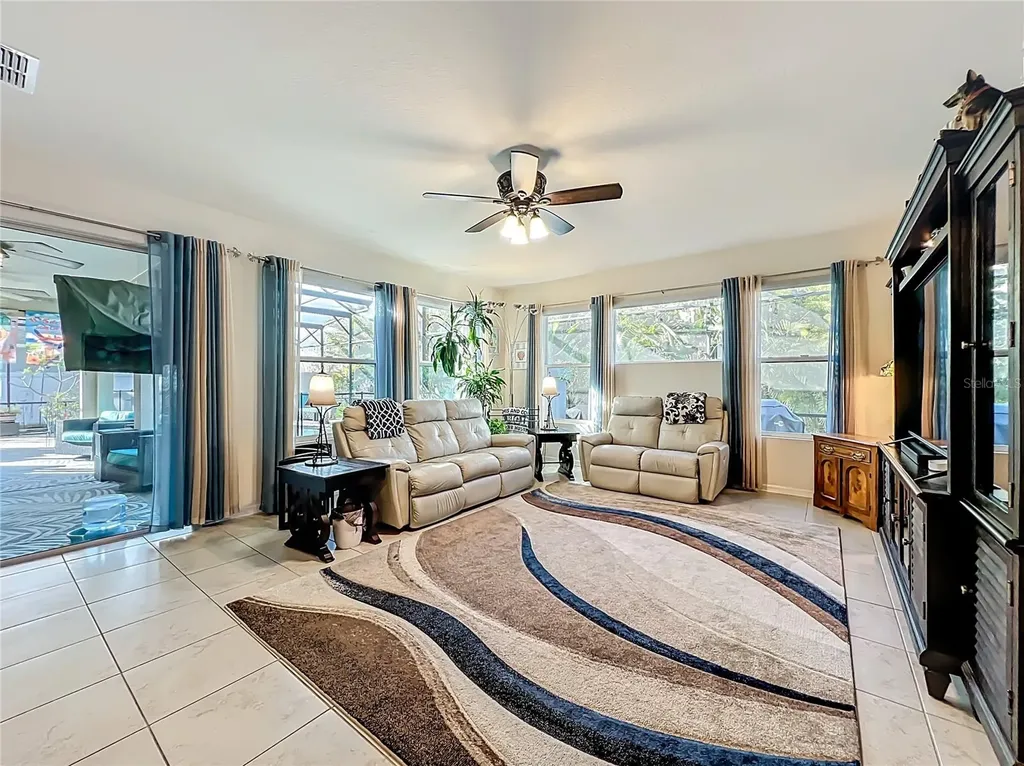 2910 Sand Oak Loop Apopka FL 32712