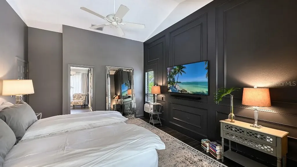 721 Forestview Drive Sarasota FL 34232