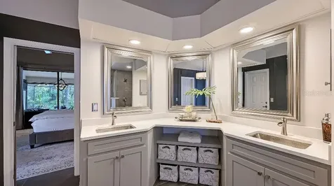 721 Forestview Drive Sarasota FL 34232
