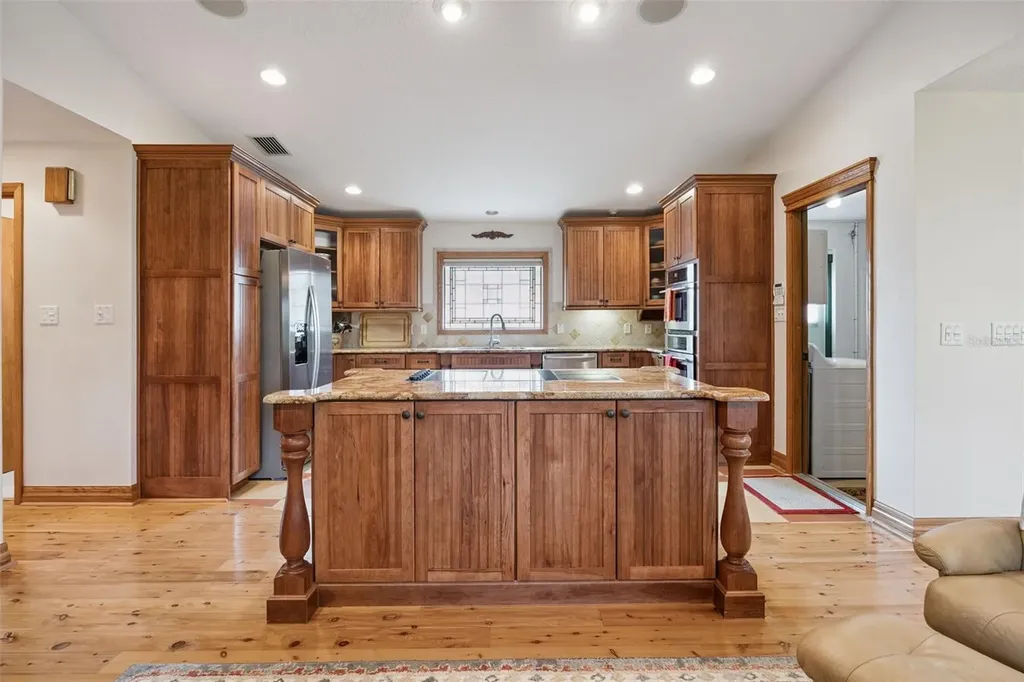 30904 Deal Drive Sorrento FL 32776