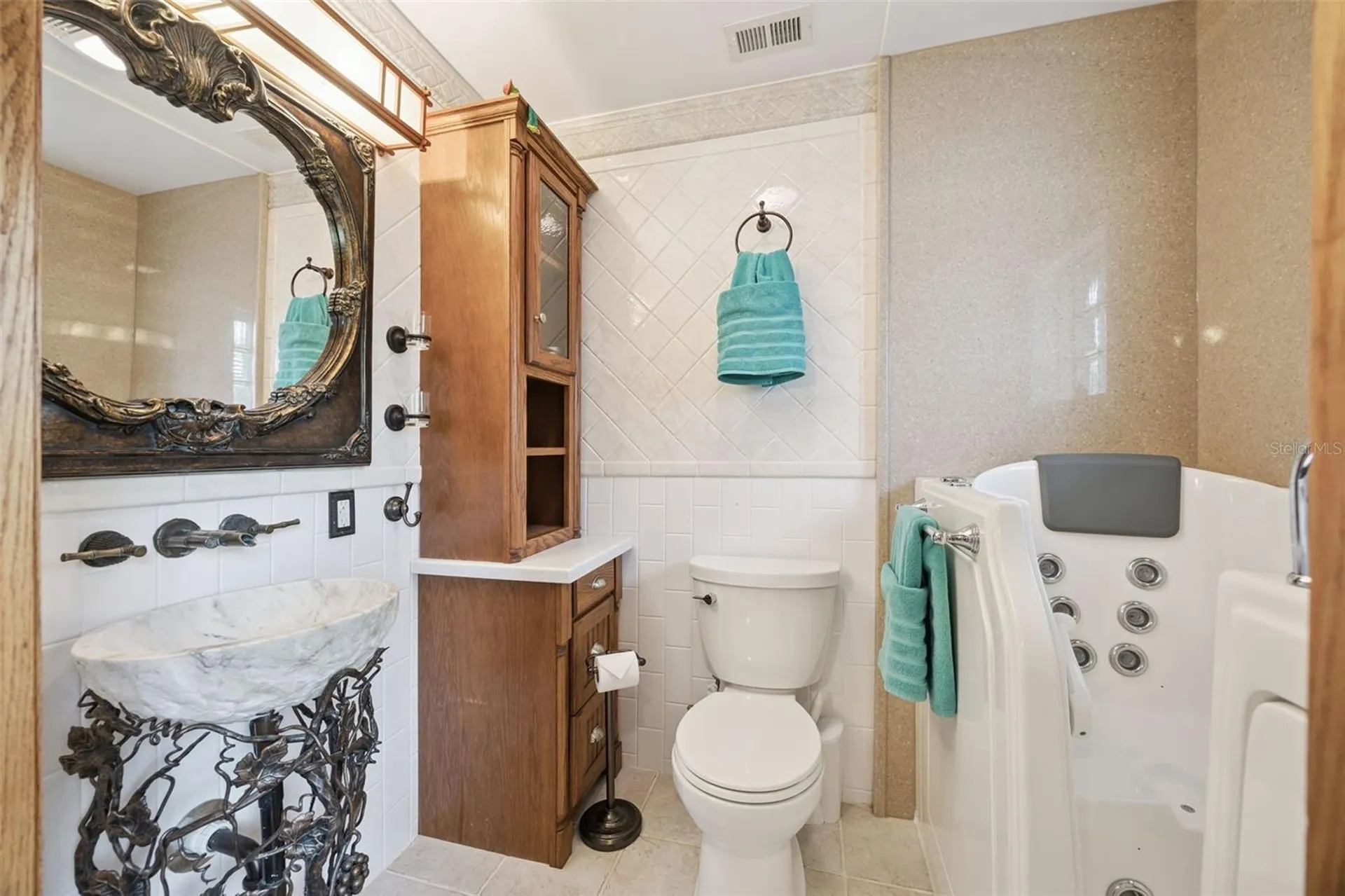 30904 Deal Drive Sorrento FL 32776