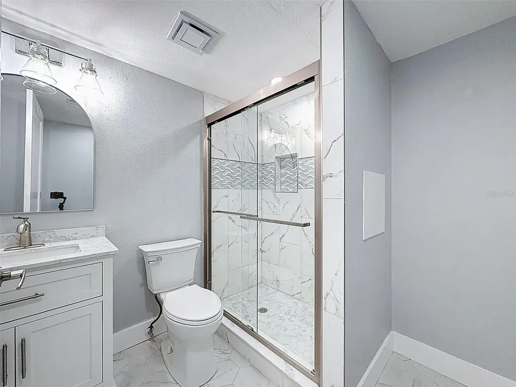 12821 2nd Isle Hudson FL 34667