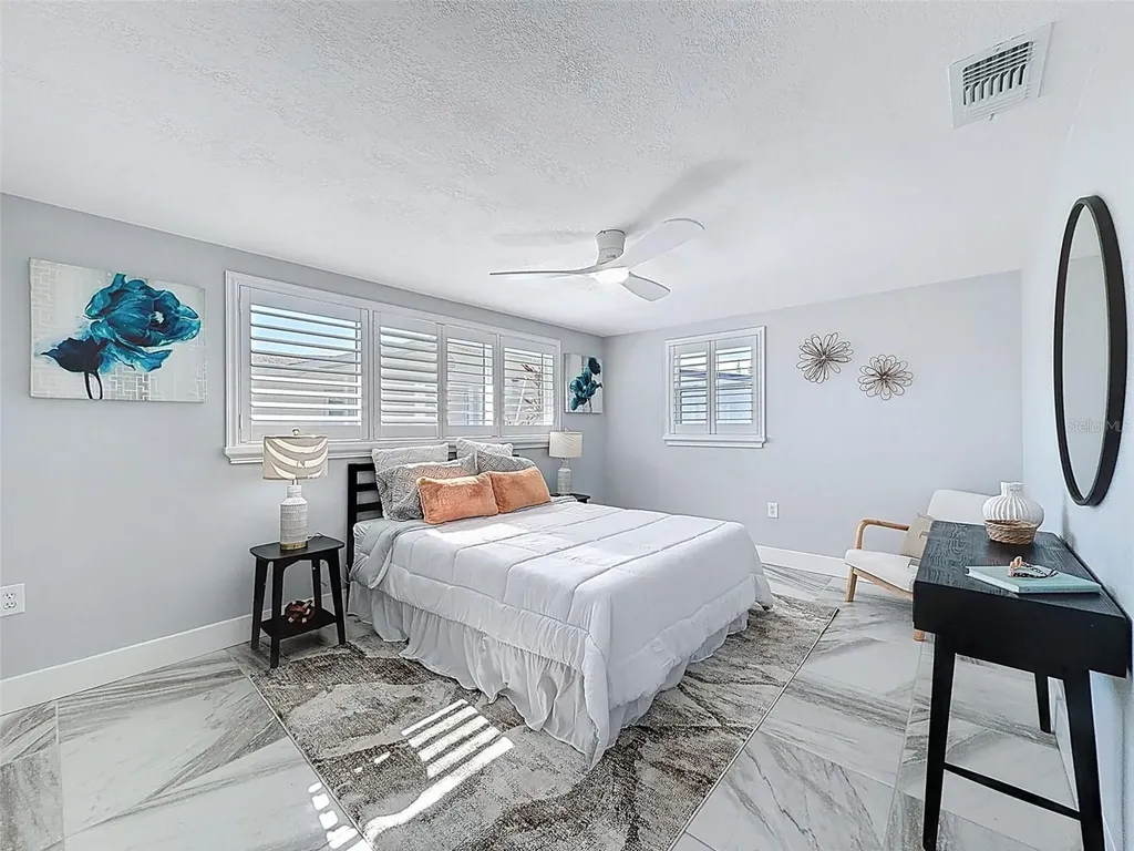 12821 2nd Isle Hudson FL 34667