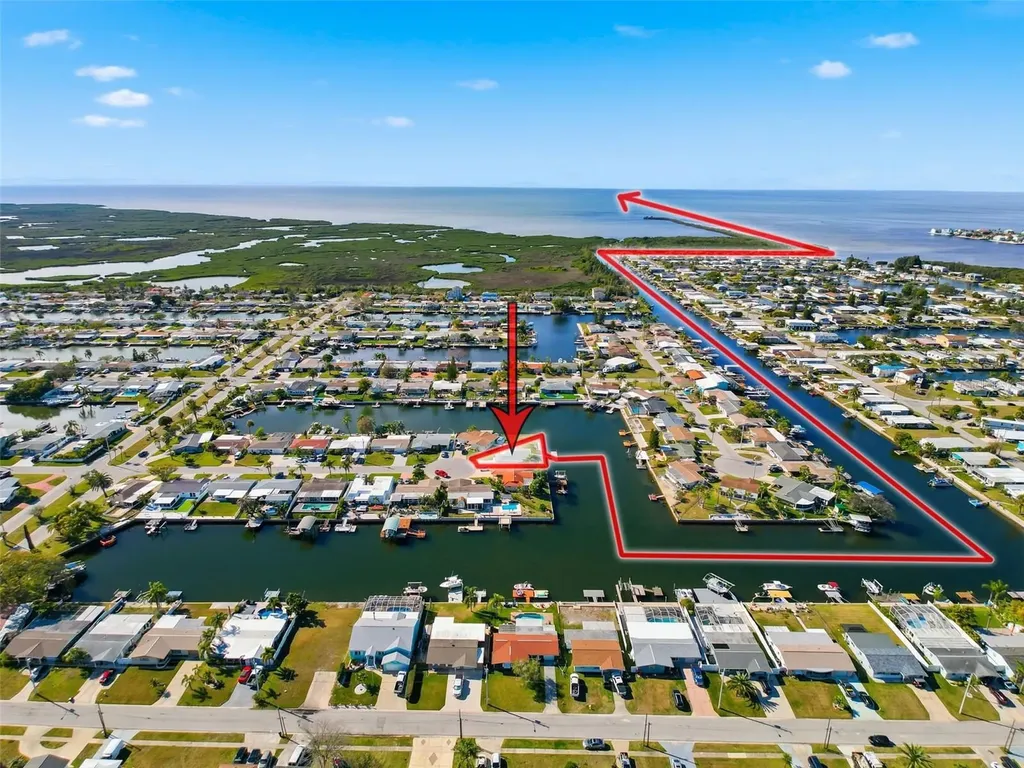 12821 2nd Isle Hudson FL 34667