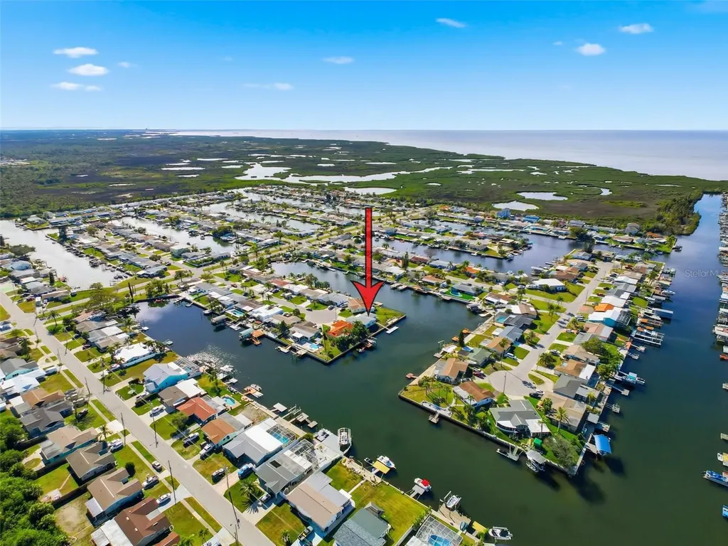12821 2nd Isle Hudson FL 34667