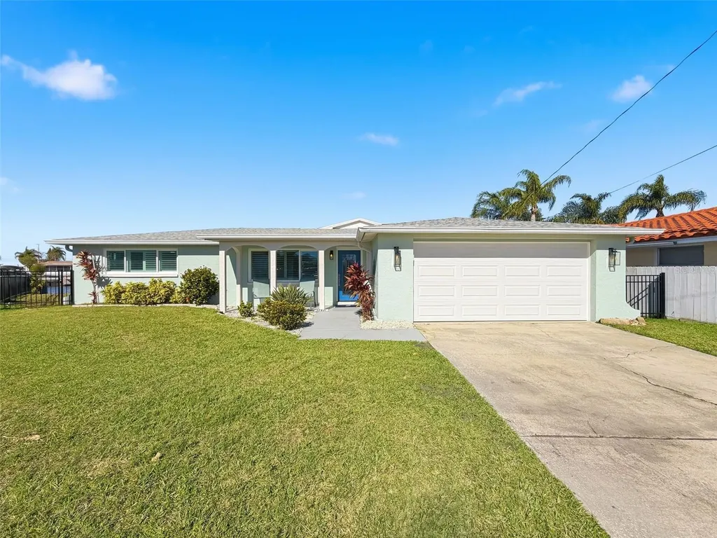 12821 2nd Isle Hudson FL 34667