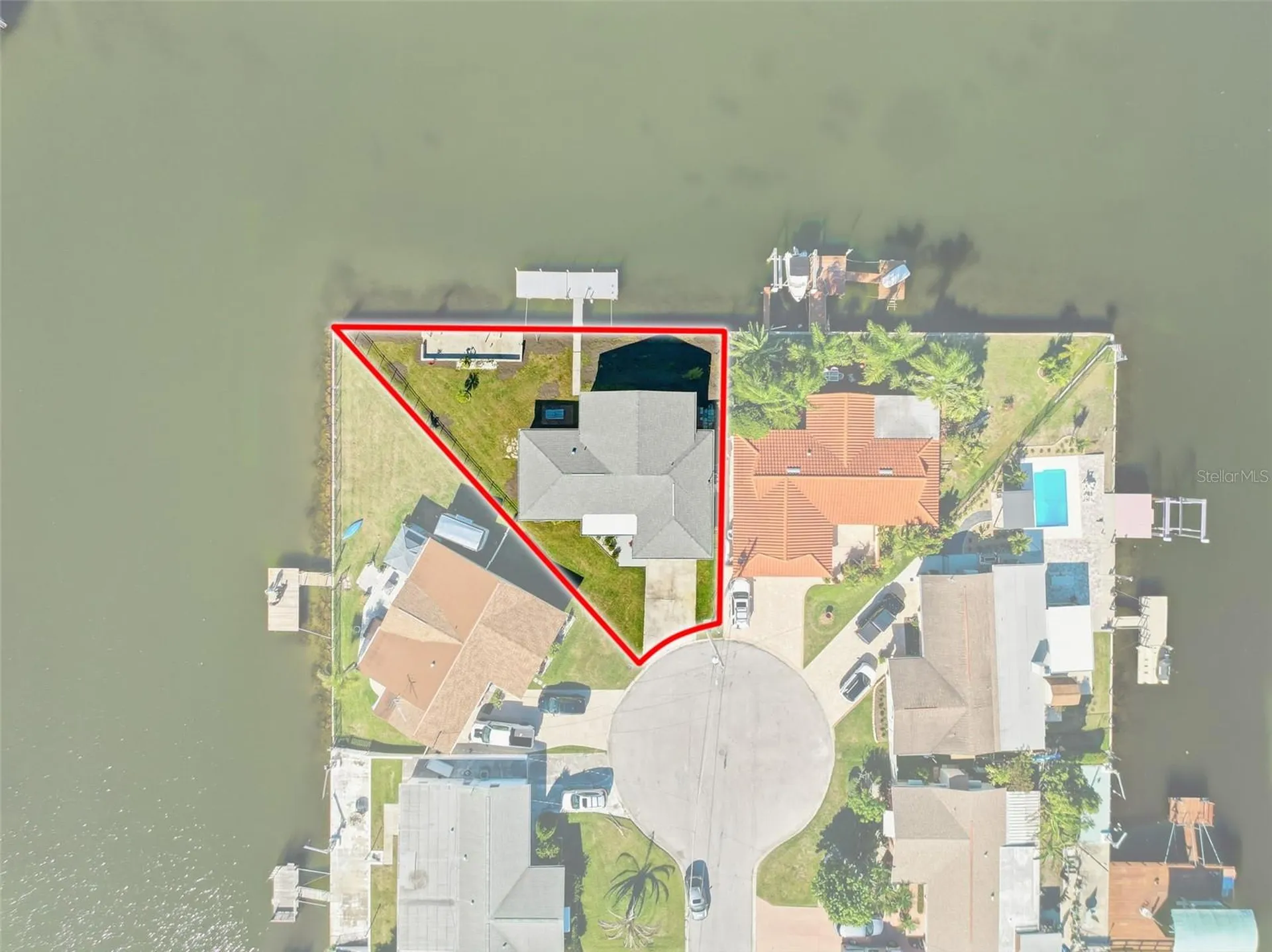 12821 2nd Isle Hudson FL 34667