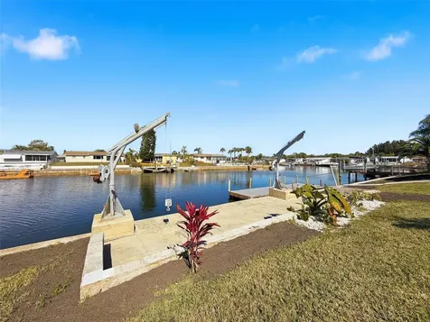 12821 2nd Isle Hudson FL 34667
