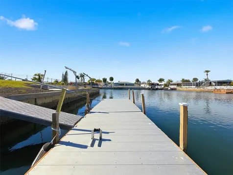 12821 2nd Isle Hudson FL 34667
