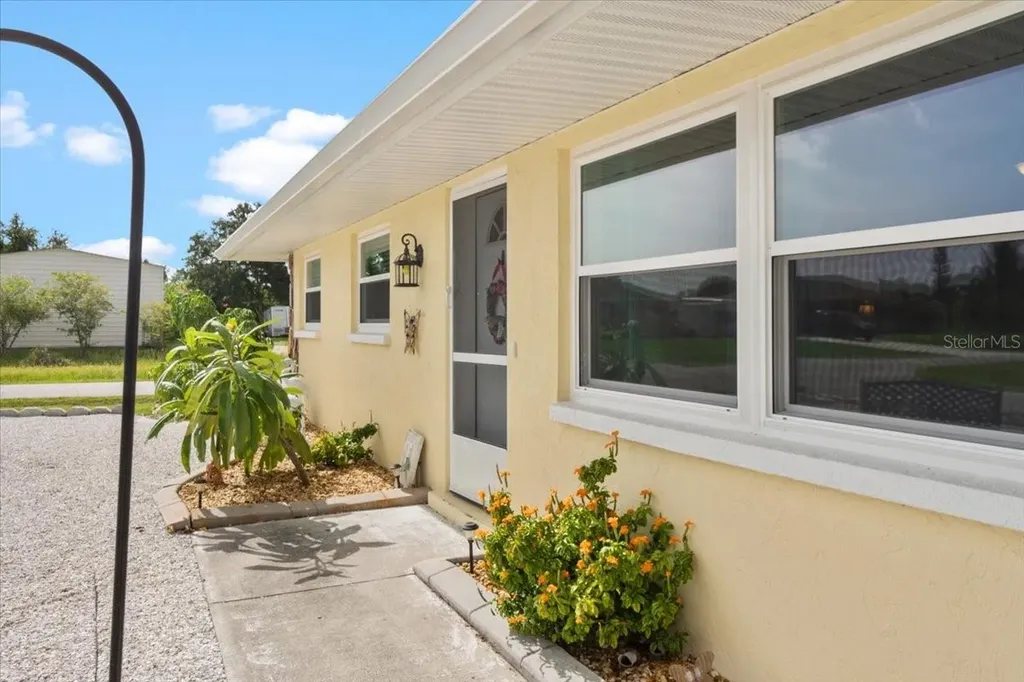 11130 Rockwell Avenue Englewood FL 34224