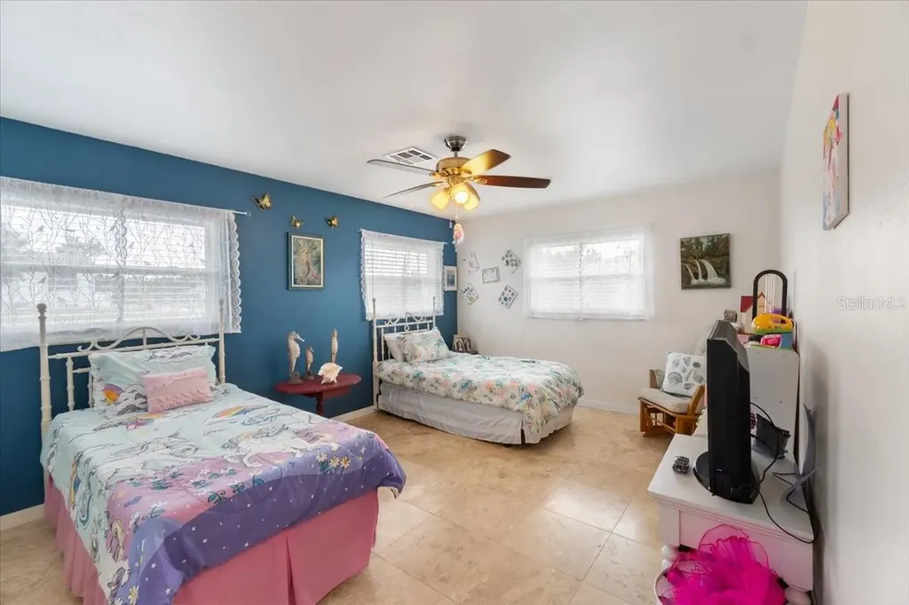 11130 Rockwell Avenue Englewood FL 34224