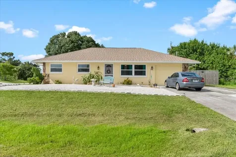 11130 Rockwell Avenue Englewood FL 34224