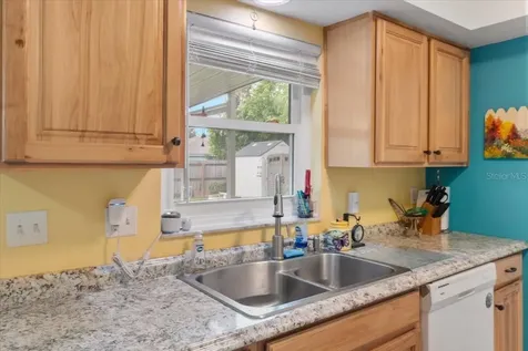11130 Rockwell Avenue Englewood FL 34224