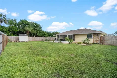 11130 Rockwell Avenue Englewood FL 34224