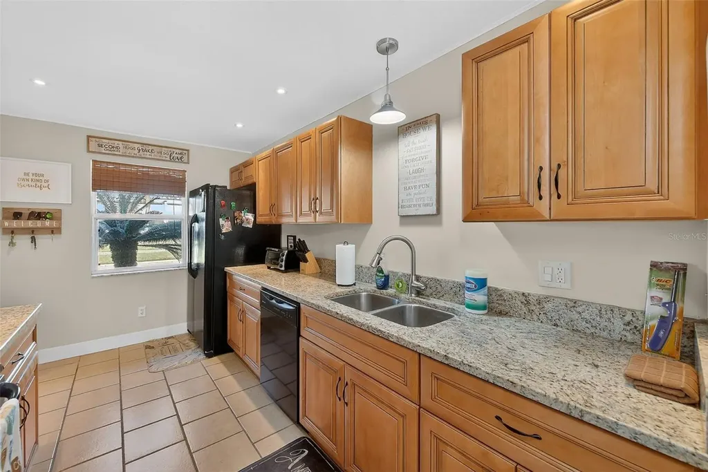 2105 Cordova Green Seminole FL 33777