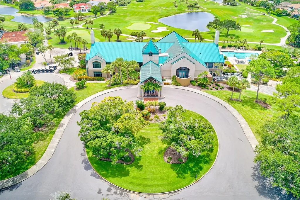 2105 Cordova Green Seminole FL 33777