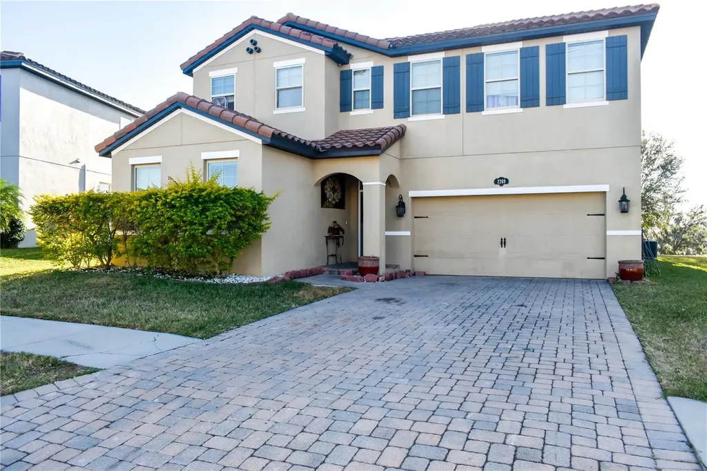 2269 Bella Luna Circle Lakeland FL 33810