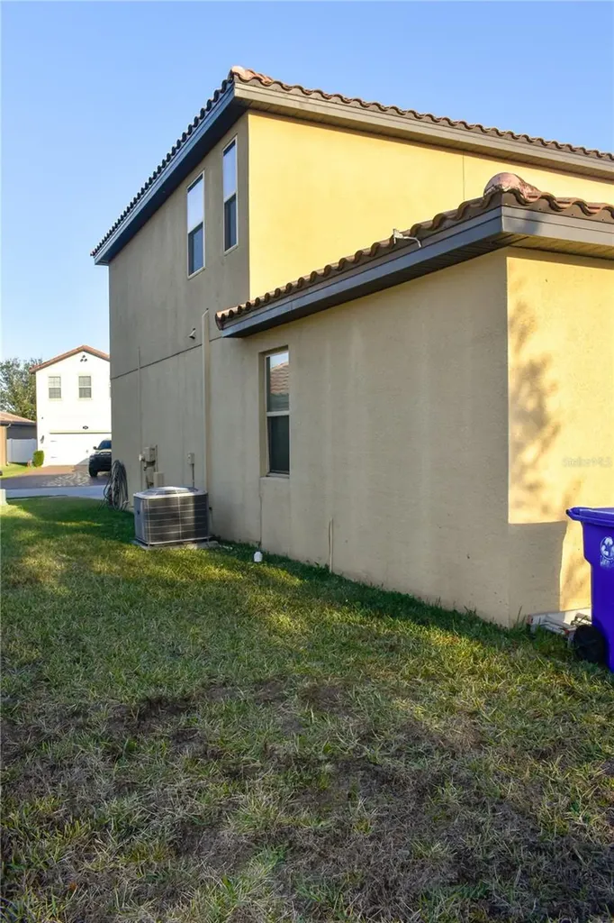 2269 Bella Luna Circle Lakeland FL 33810