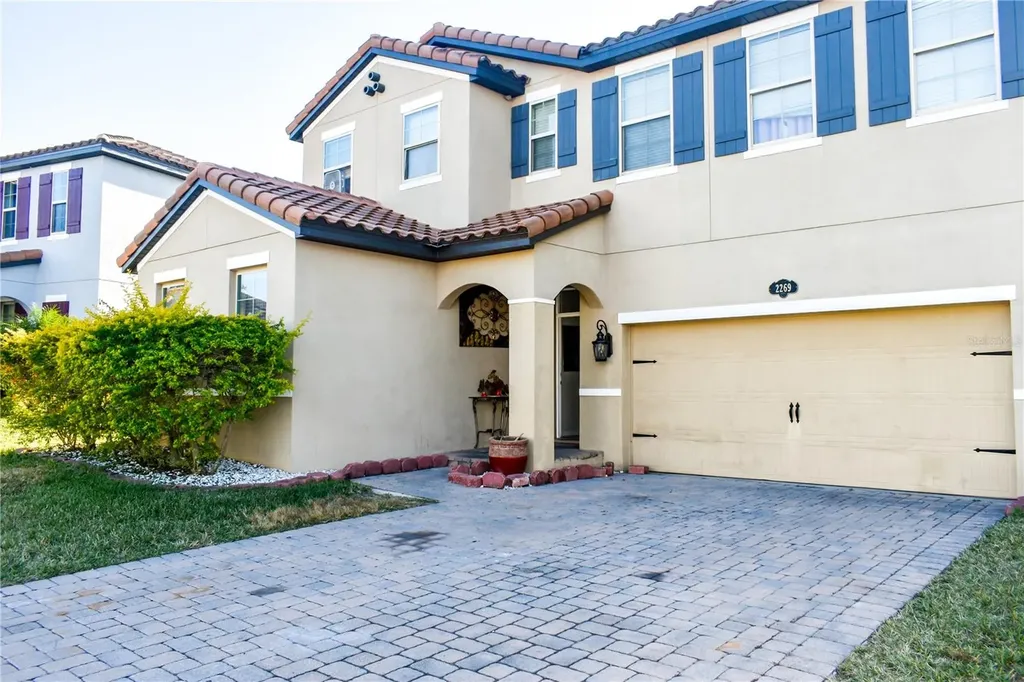 2269 Bella Luna Circle Lakeland FL 33810