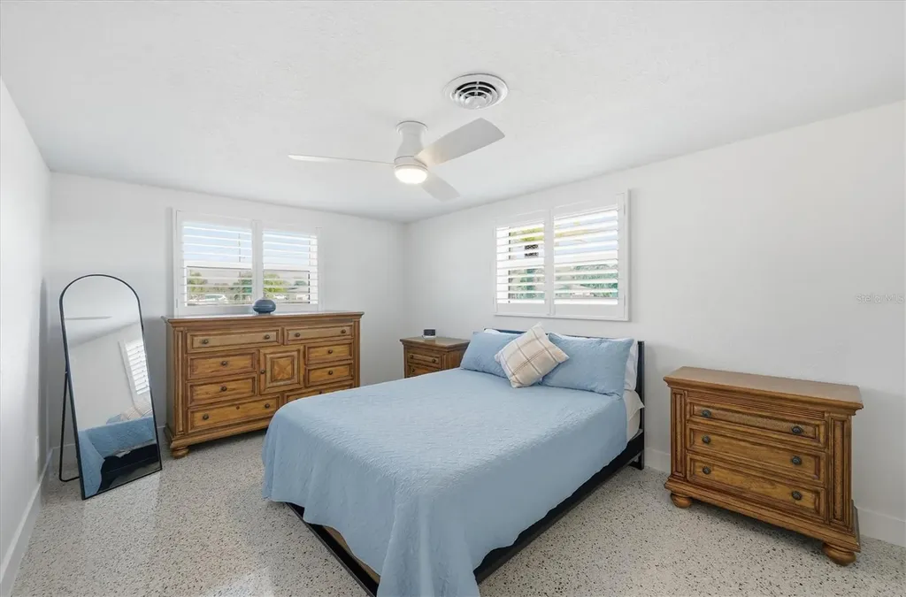 2090 Pennsylvania Avenue Englewood FL 34224