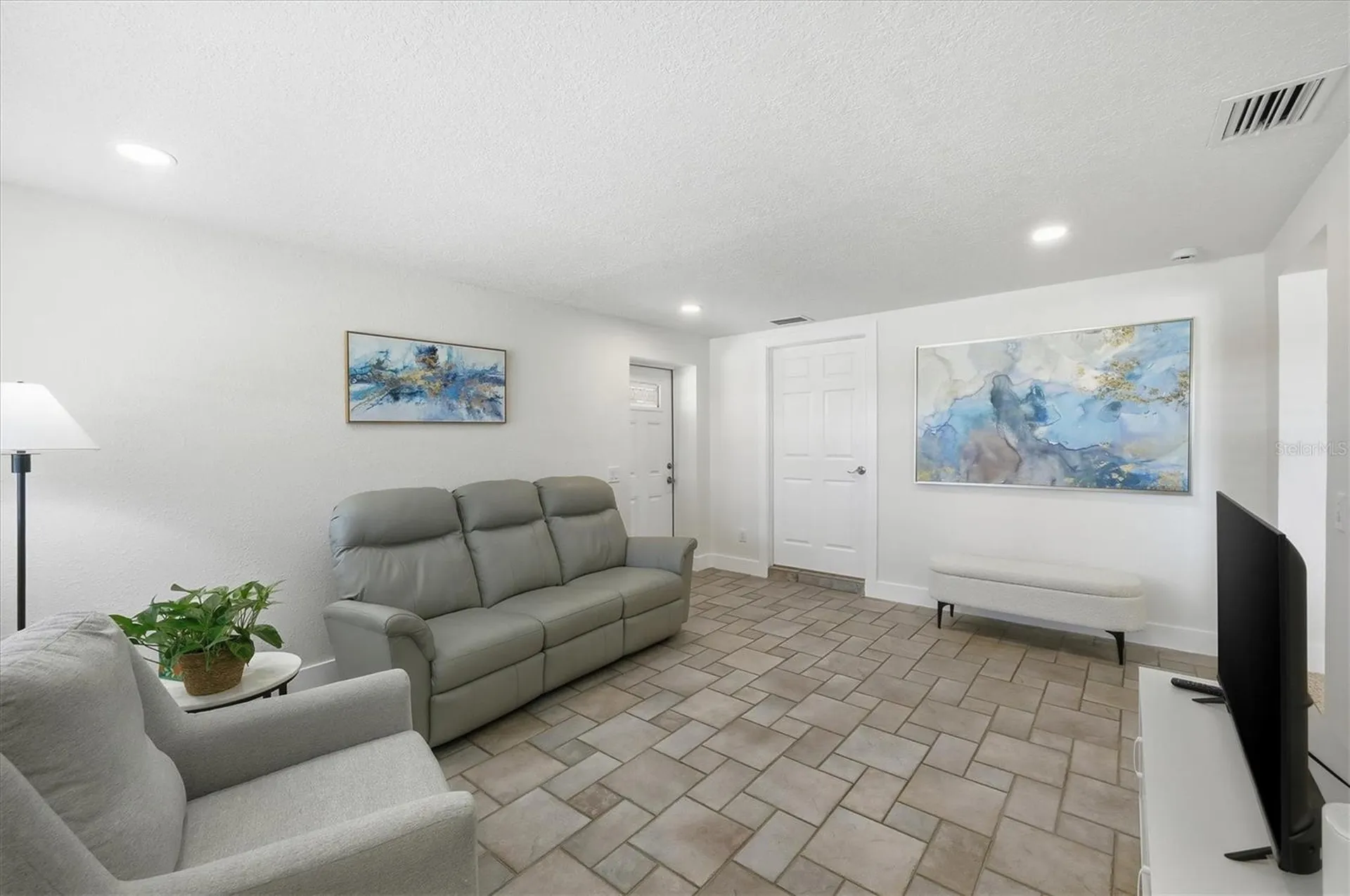 2090 Pennsylvania Avenue Englewood FL 34224