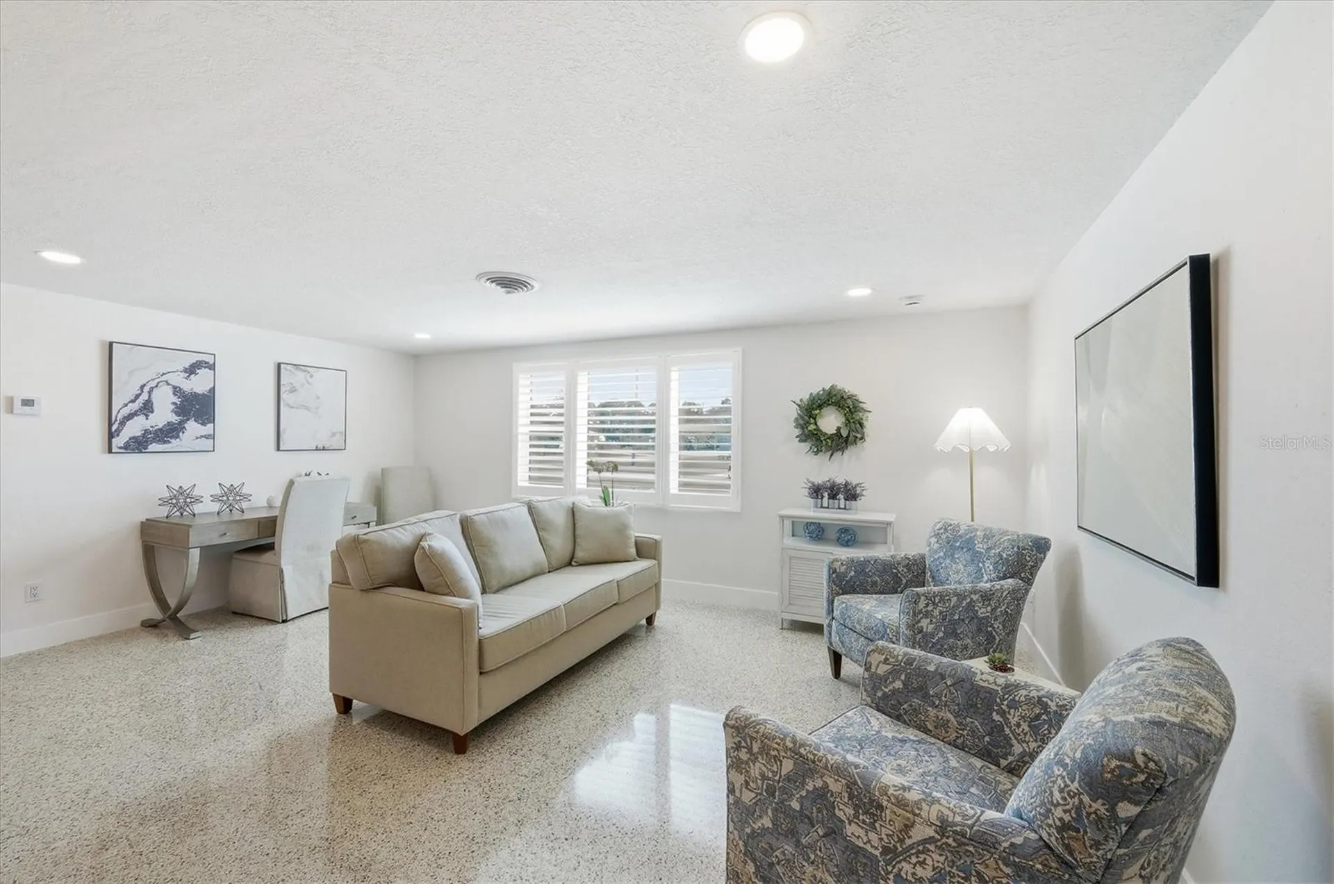 2090 Pennsylvania Avenue Englewood FL 34224