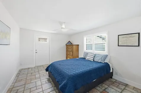 2090 Pennsylvania Avenue Englewood FL 34224