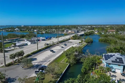 2090 Pennsylvania Avenue Englewood FL 34224
