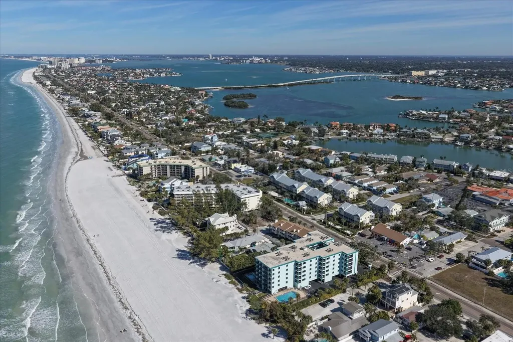 2516 Coral Court Indian Rocks Beach FL 33785