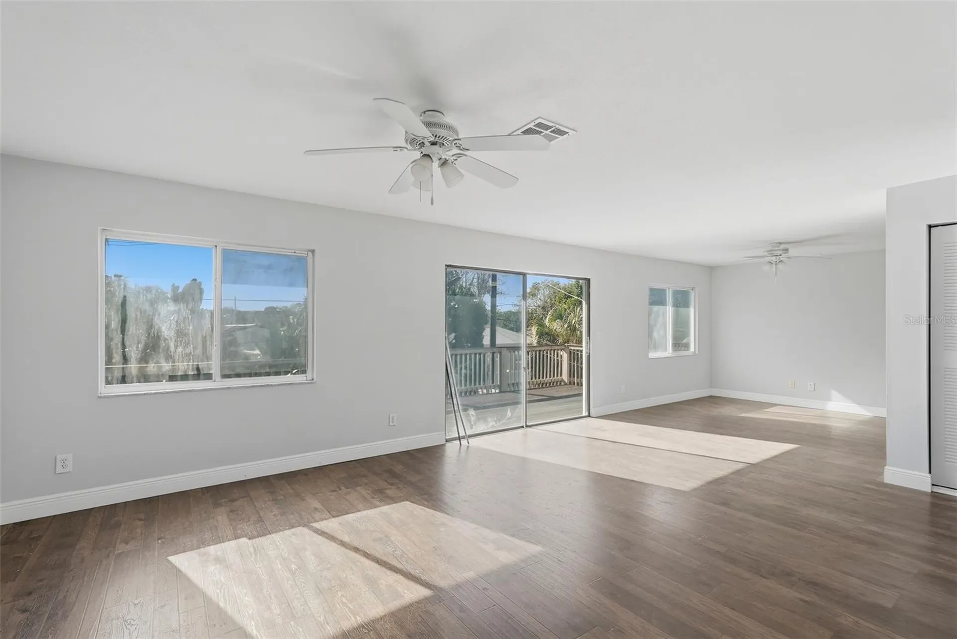 1858 Michigan Avenue NE St Petersburg FL 33703