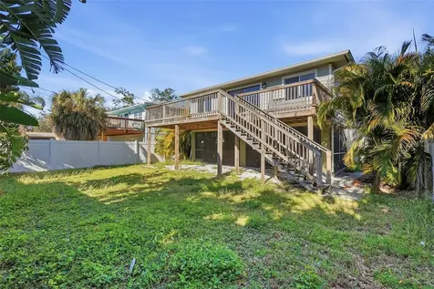 1858 Michigan Avenue NE St Petersburg FL 33703