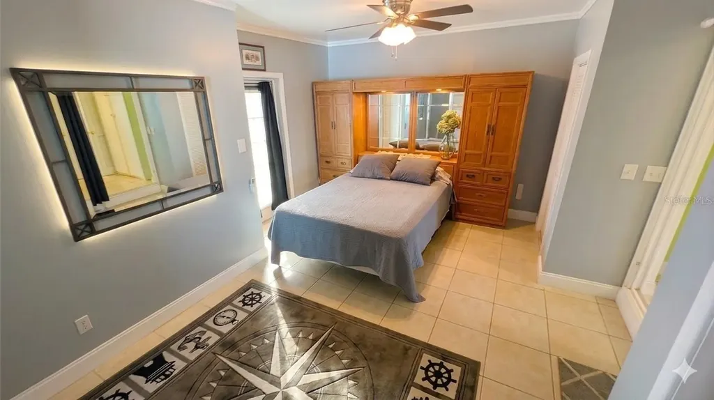 218 22nd Street NE Bradenton FL 34208