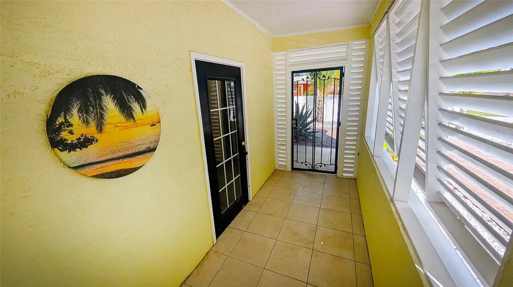 218 22nd Street NE Bradenton FL 34208