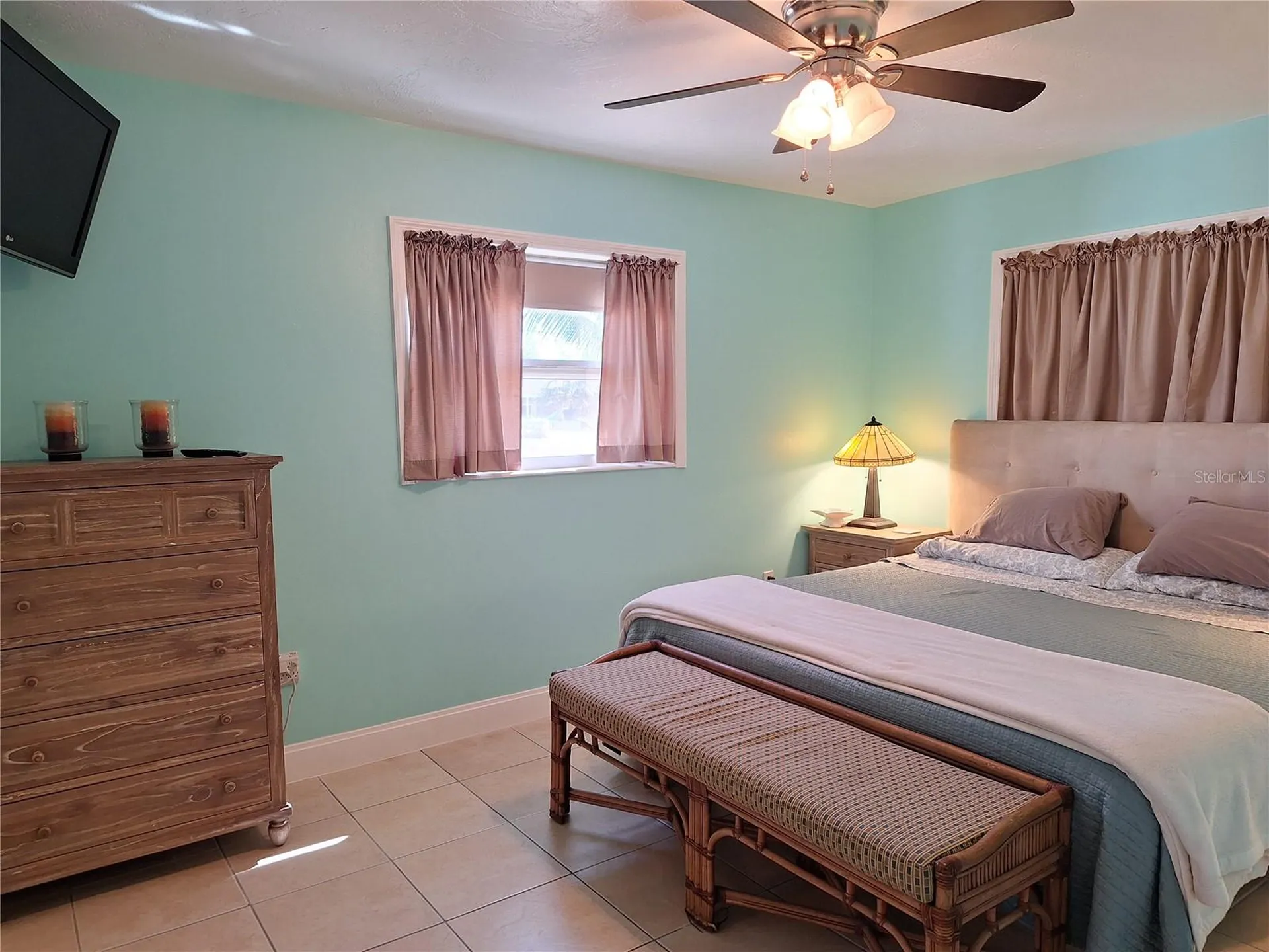 218 22nd Street NE Bradenton FL 34208