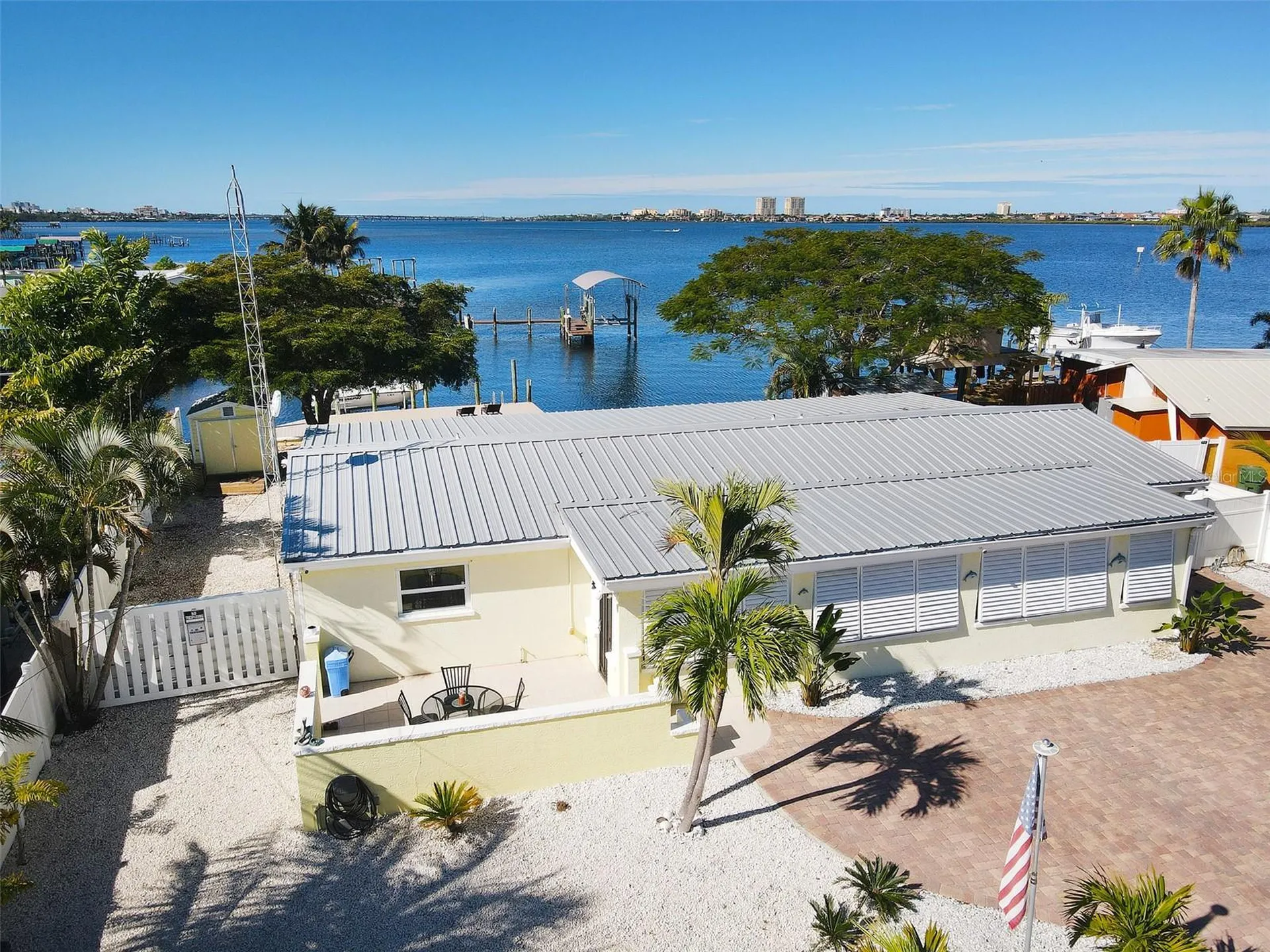 218 22nd Street NE Bradenton FL 34208