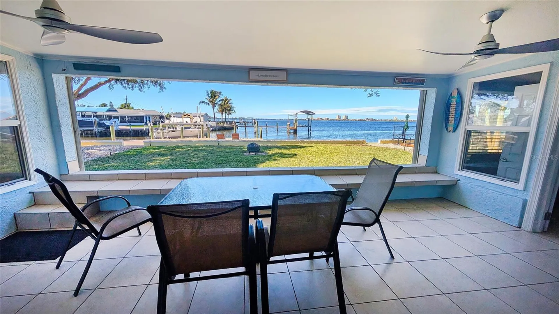 218 22nd Street NE Bradenton FL 34208