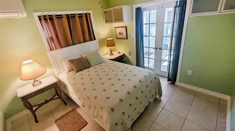 218 22nd Street NE Bradenton FL 34208