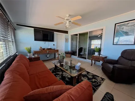 218 22nd Street NE Bradenton FL 34208