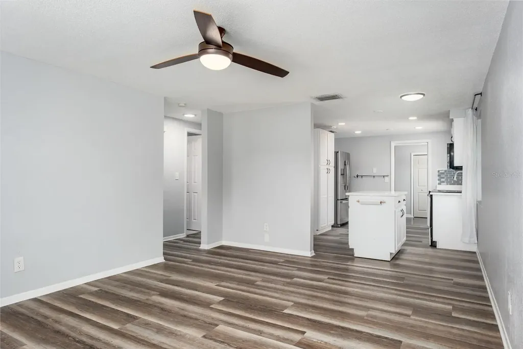 301 43rd Avenue N St Petersburg FL 33703