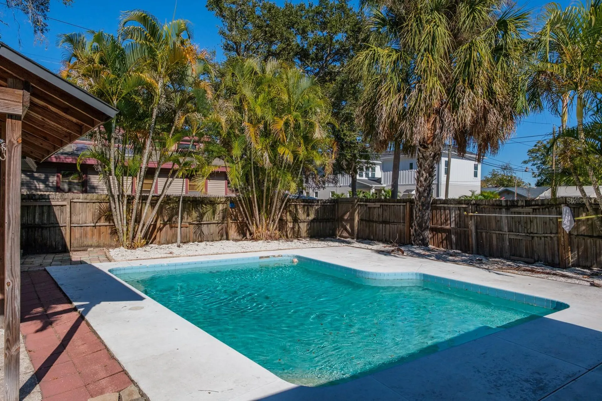 301 43rd Avenue N St Petersburg FL 33703